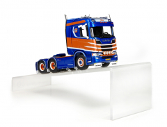 Display hillramp for tractor/truck