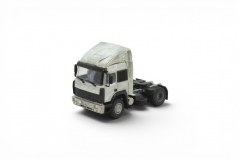 Building kit / Iveco Turbostar 4x2 tractor
